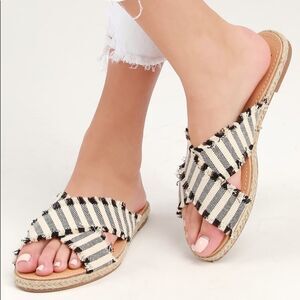 ✨ Koren Black Striped Espadrille Slide Sandals
Lulus ✨